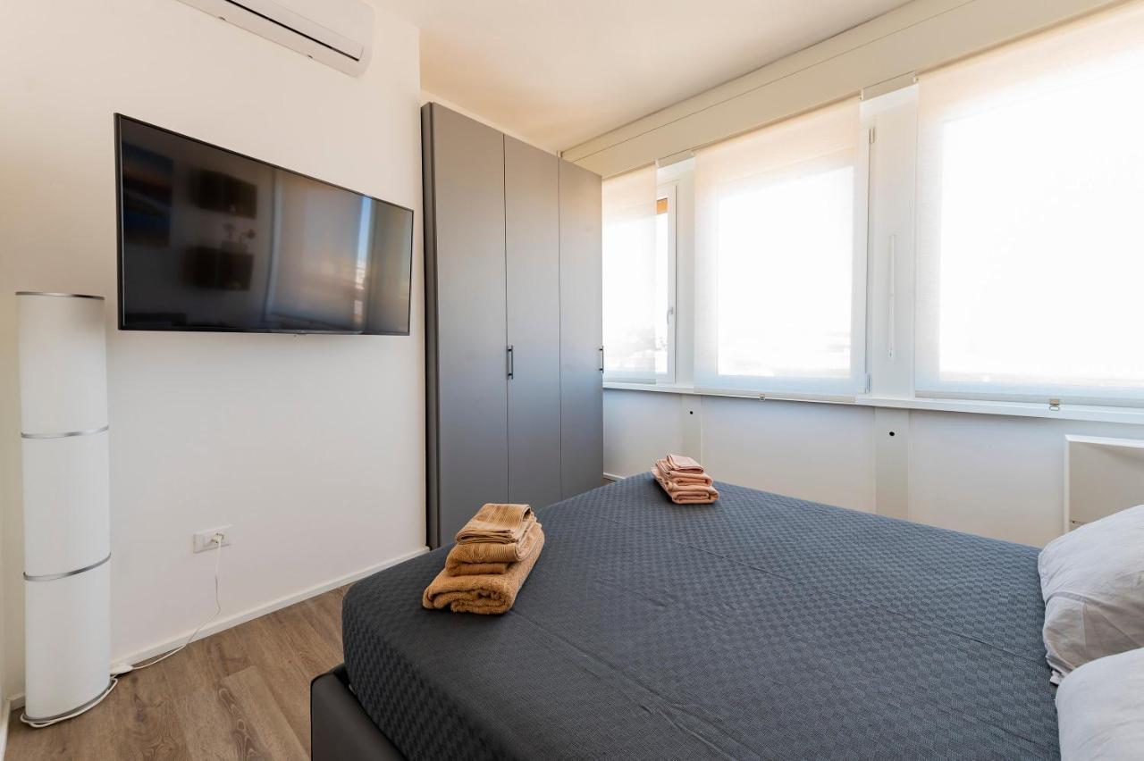 Piazza Salotto & Stazione Comfy Apartment Pescara Eksteriør billede