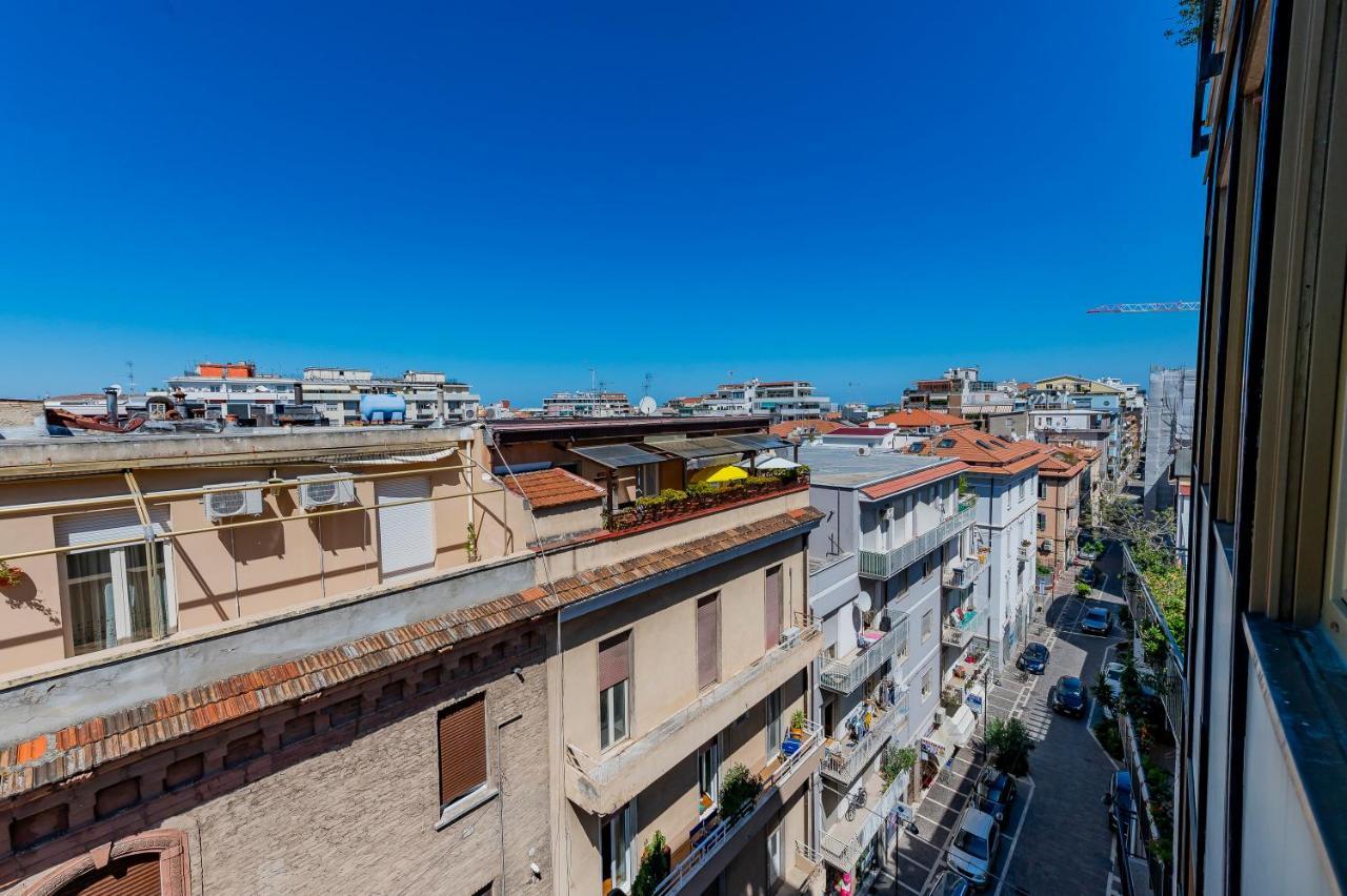 Piazza Salotto & Stazione Comfy Apartment Pescara Eksteriør billede