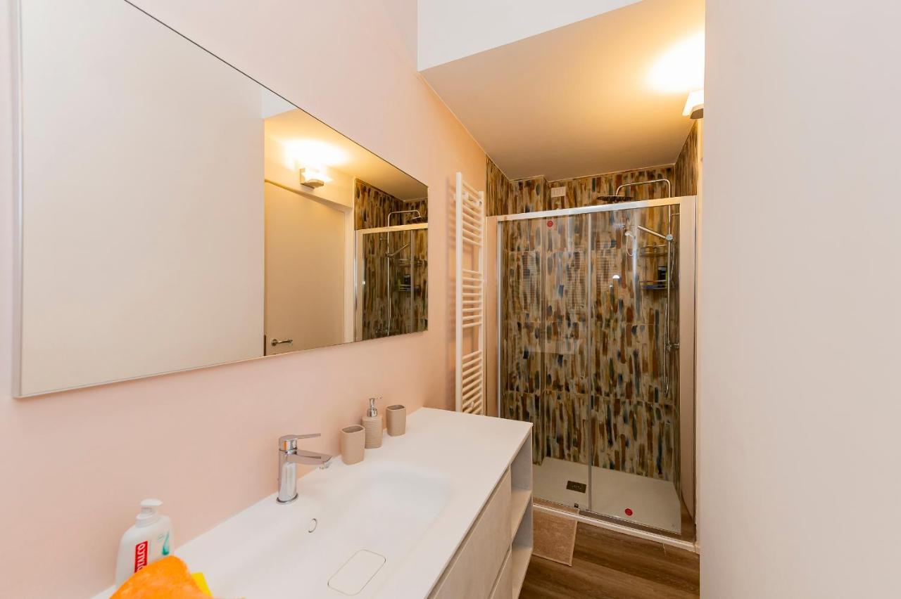 Piazza Salotto & Stazione Comfy Apartment Pescara Eksteriør billede